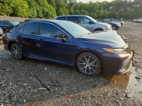 2022 TOYOTA CAMRY