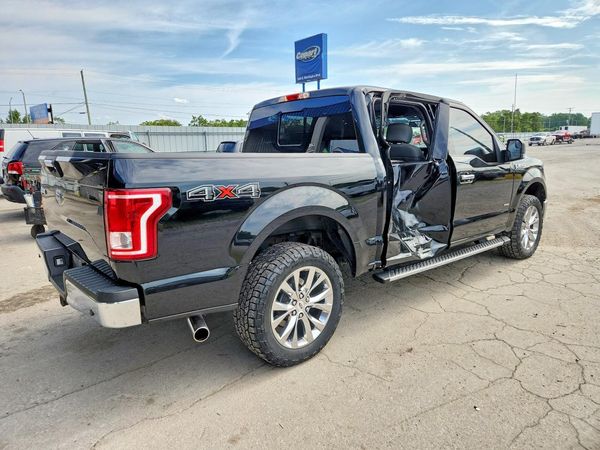 2017 FORD F150 SuperCrew