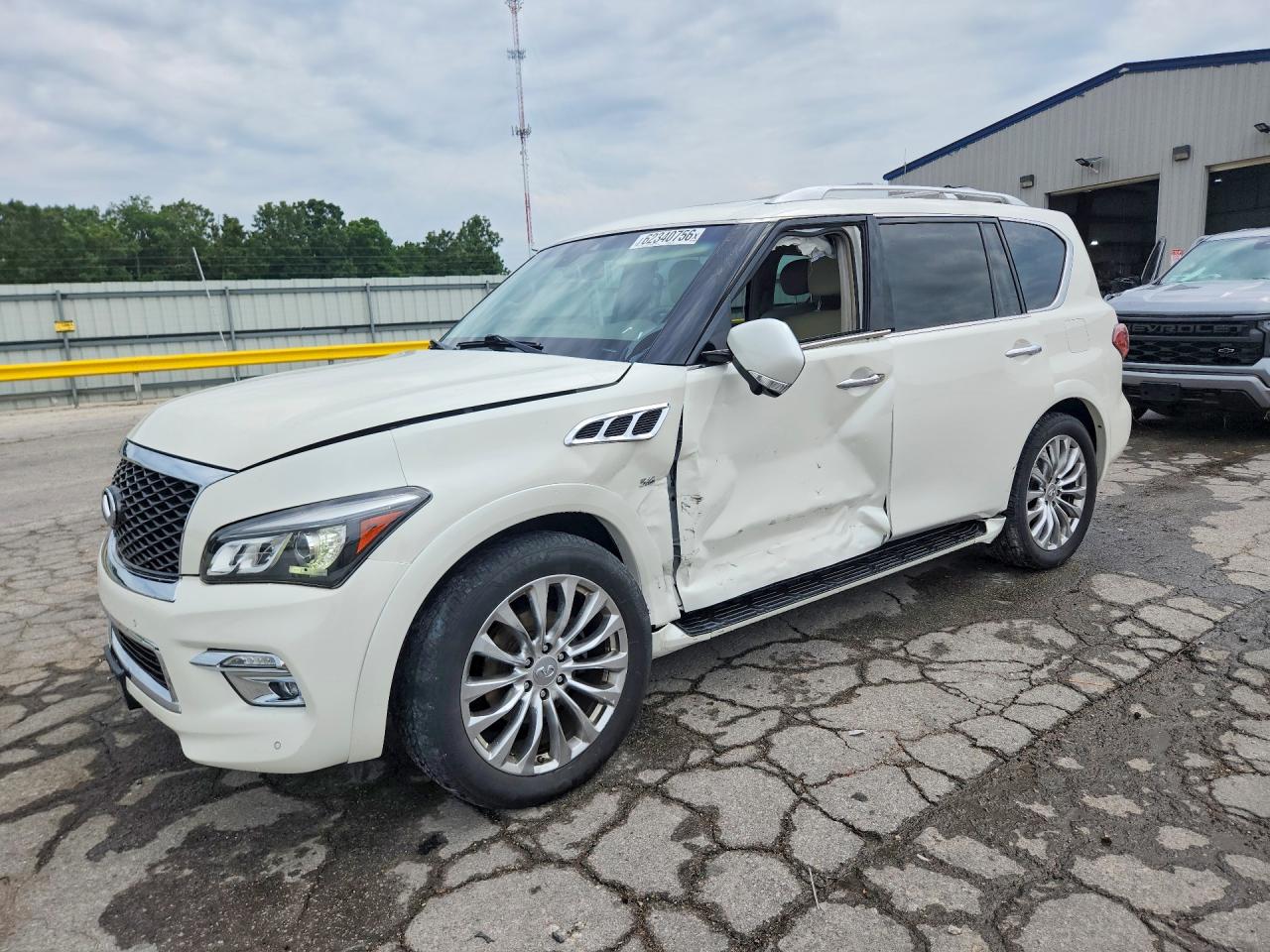 2017 INFINITI QX80