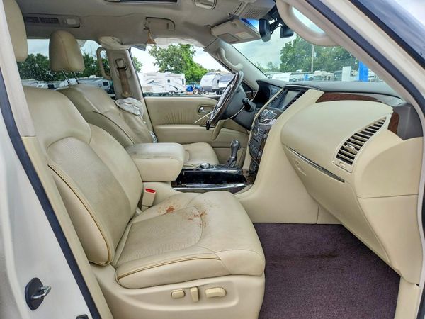 2017 INFINITI QX80