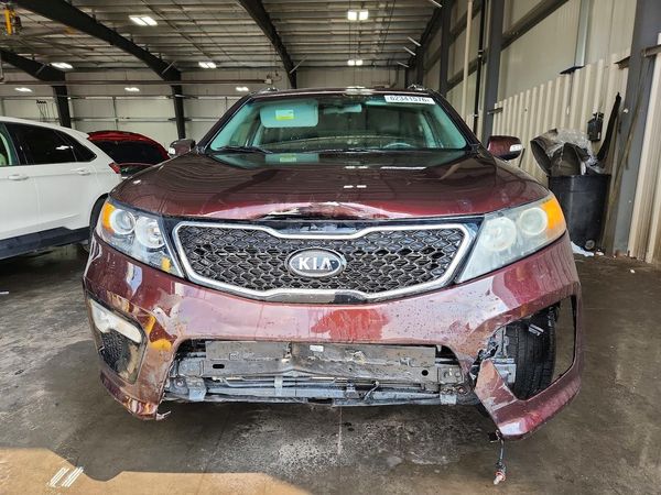 2013 KIA SORENTO SX