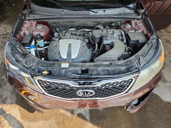 2013 KIA SORENTO SX