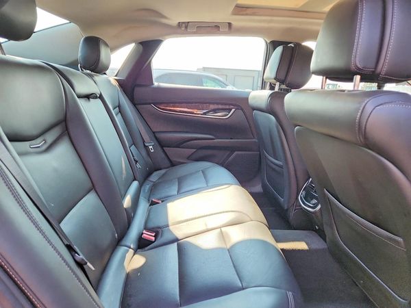 2013 CADILLAC XTS Luxury