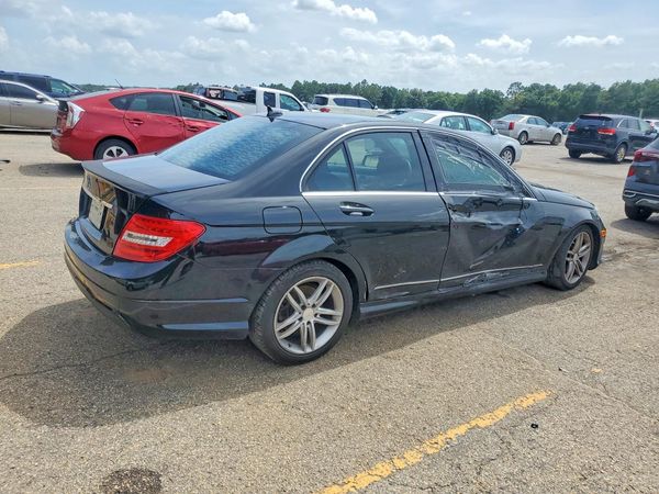 2013 MERCEDES-BENZ C C250