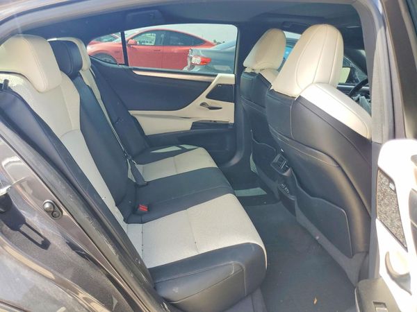 2022 LEXUS ES 350 F Sport Handling