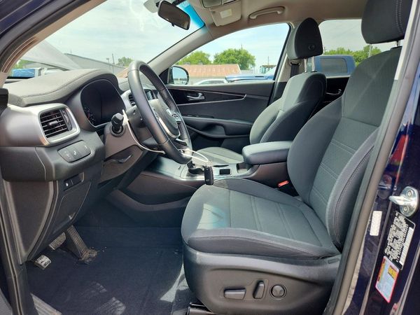 2020 KIA SORENTO L, LX, S