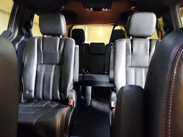 2017 DODGE GRAND CARAVAN GT