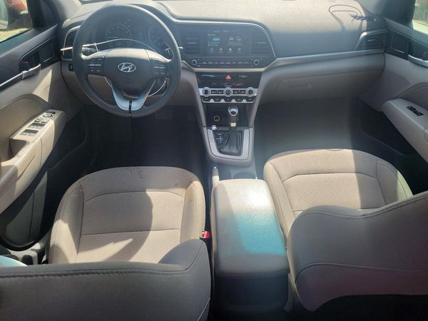 2020 HYUNDAI ELANTRA
