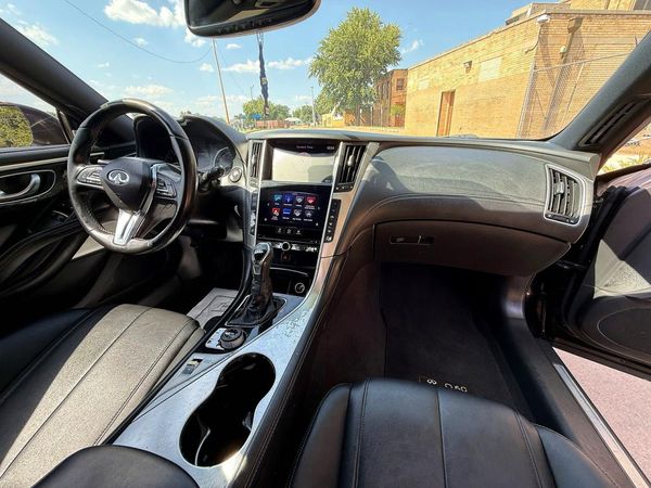 2018 INFINITI Q60