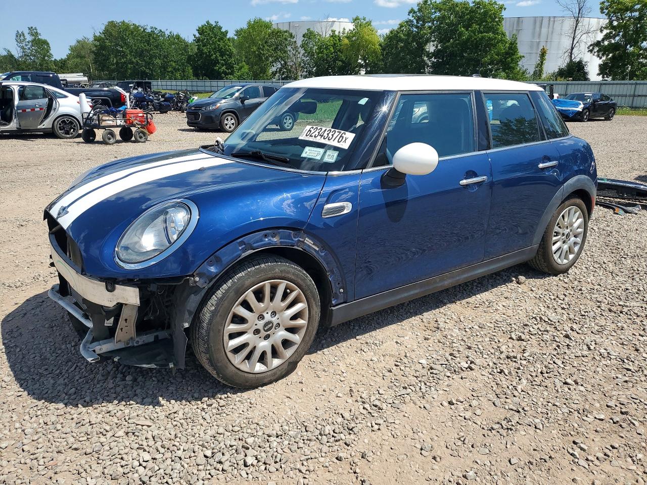 2016 MINI COOPER