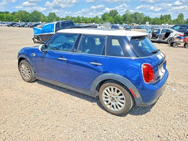 2016 MINI COOPER