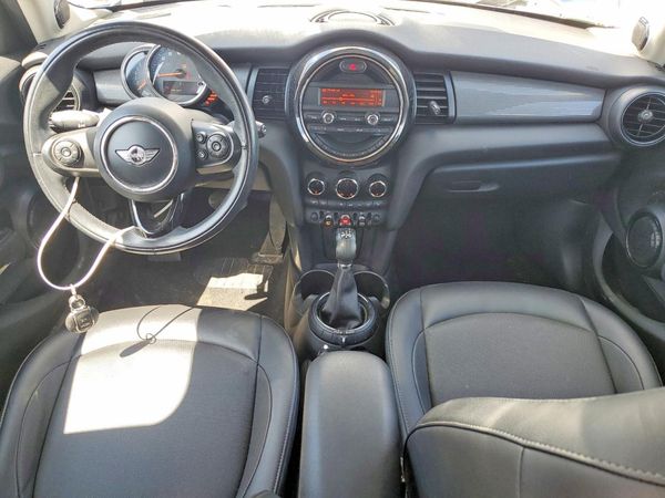 2016 MINI COOPER