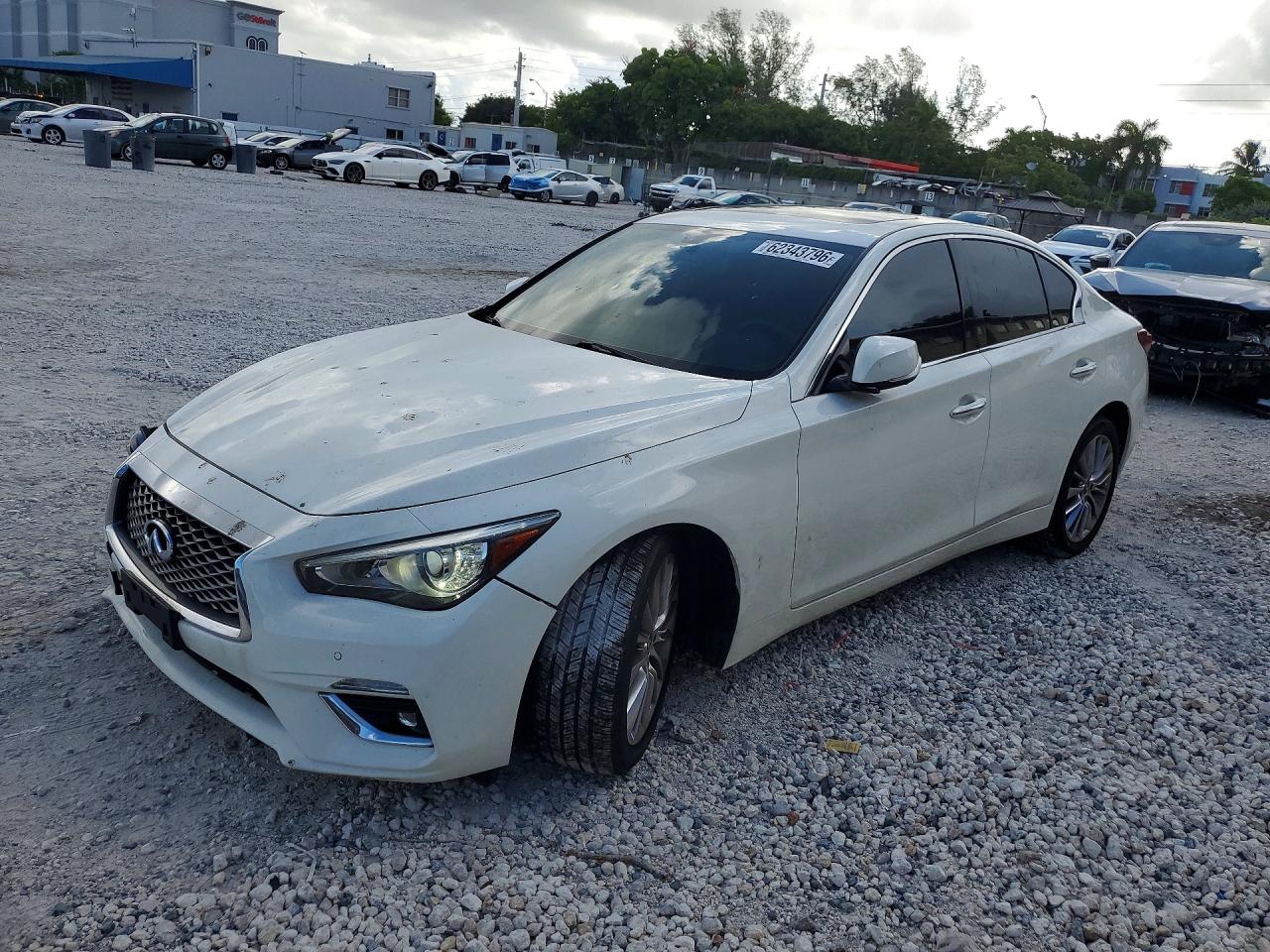 2021 INFINITI Q50 LUXE