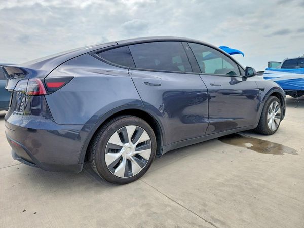 2020 TESLA MODEL Y