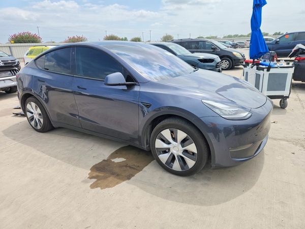 2020 TESLA MODEL Y