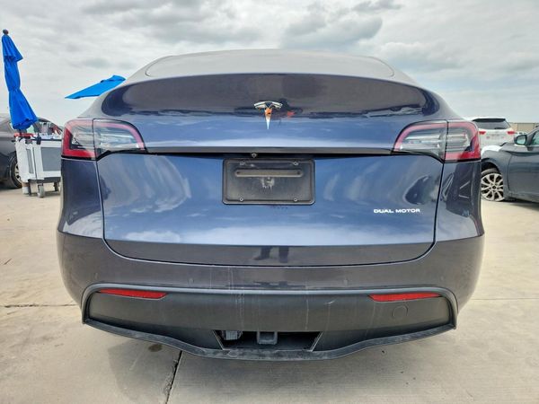 2020 TESLA MODEL Y