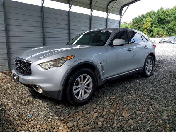 2017 INFINITI QX70