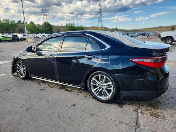2016 TOYOTA CAMRY