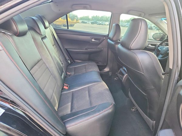 2016 TOYOTA CAMRY