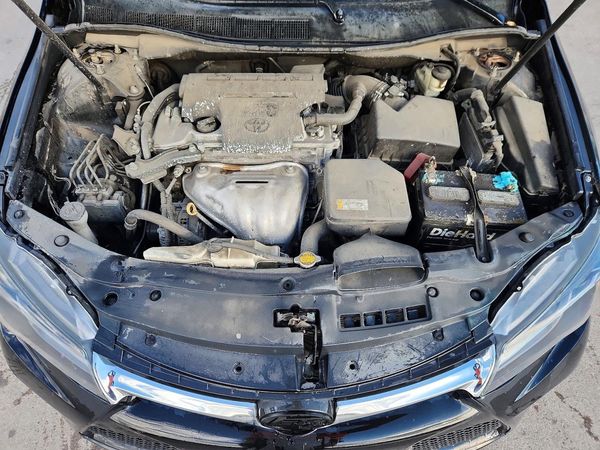 2016 TOYOTA CAMRY
