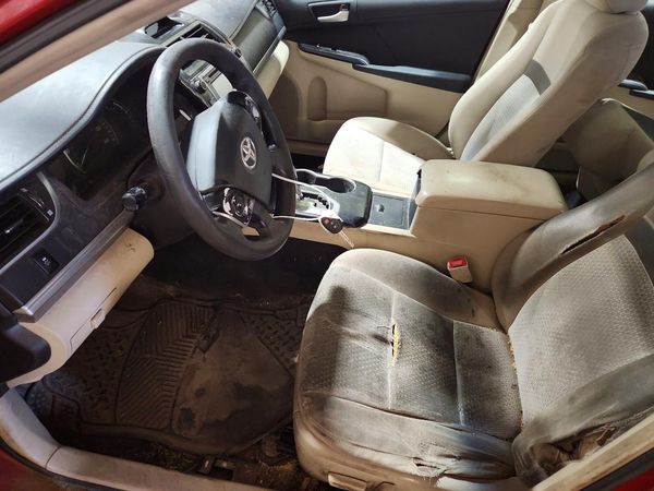 2012 TOYOTA CAMRY