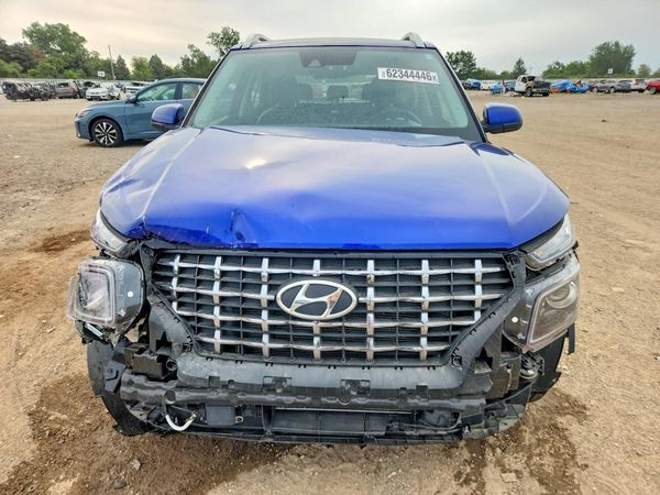2022 HYUNDAI VENUE SEL & Limited