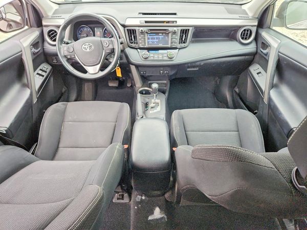 2017 TOYOTA RAV4 XLE