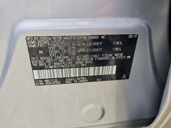 2017 TOYOTA RAV4 XLE