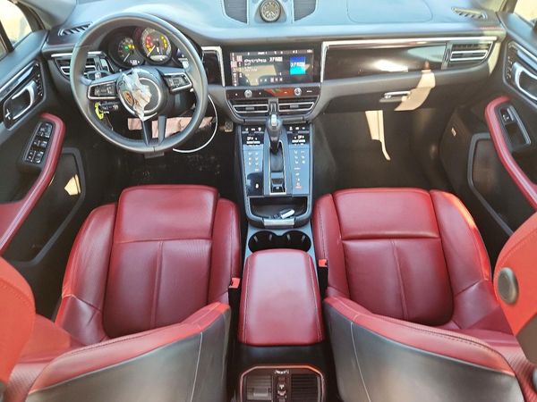 2024 PORSCHE MACAN Macan, Macan T