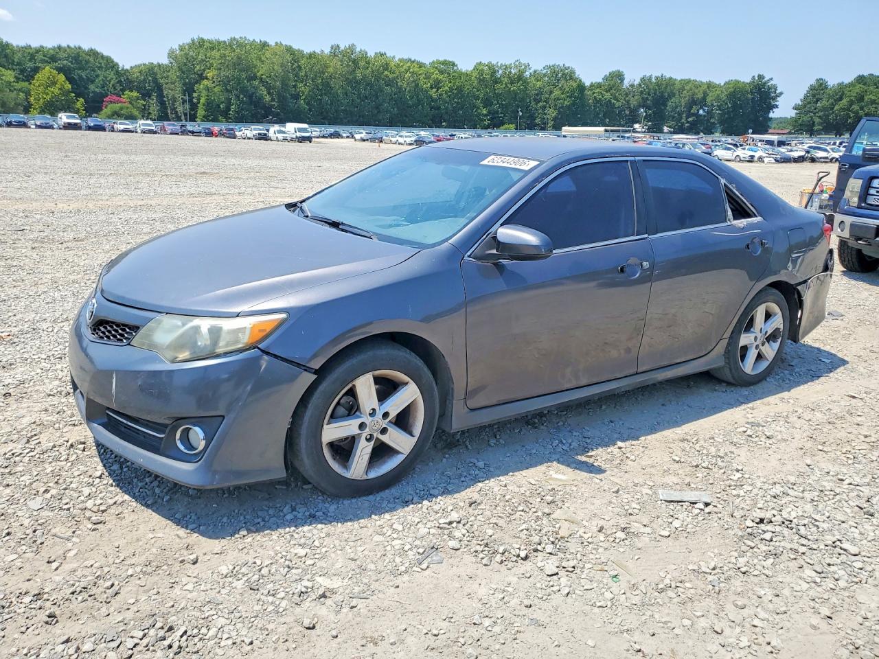 2013 TOYOTA CAMRY