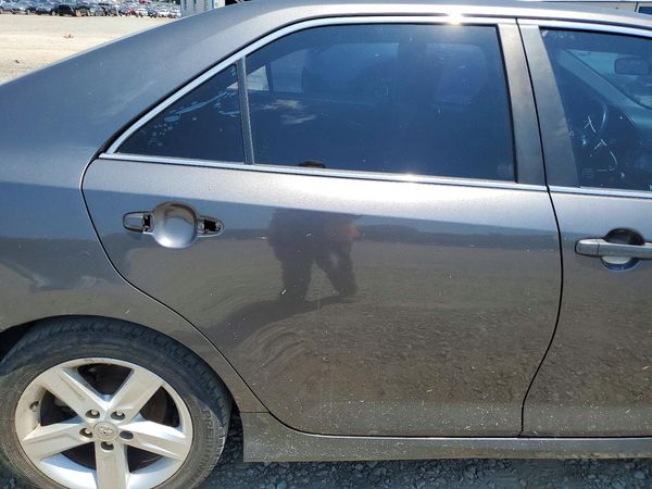 2013 TOYOTA CAMRY