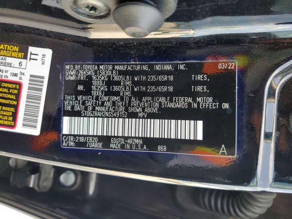 2022 TOYOTA HIGHLANDER XLE