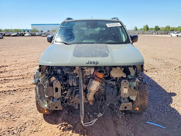 2021 JEEP RENEGADE Trailhawk