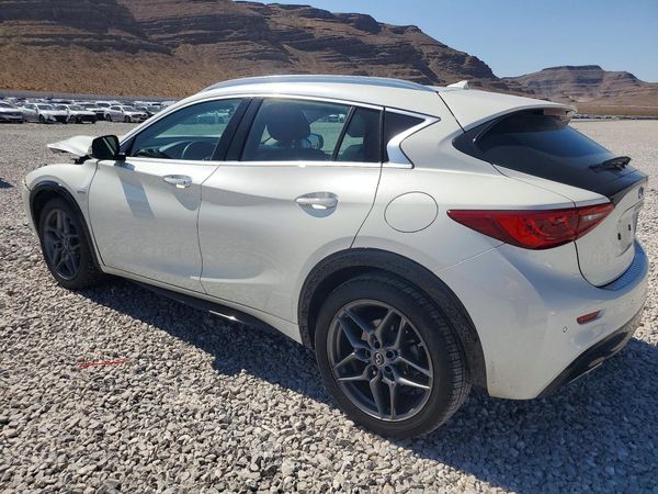 2017 INFINITI QX30