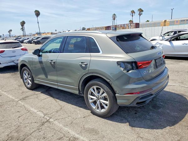 2022 AUDI Q3