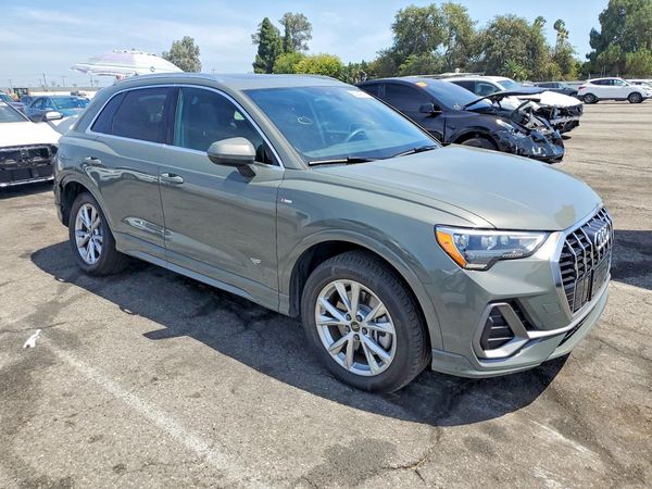 2022 AUDI Q3