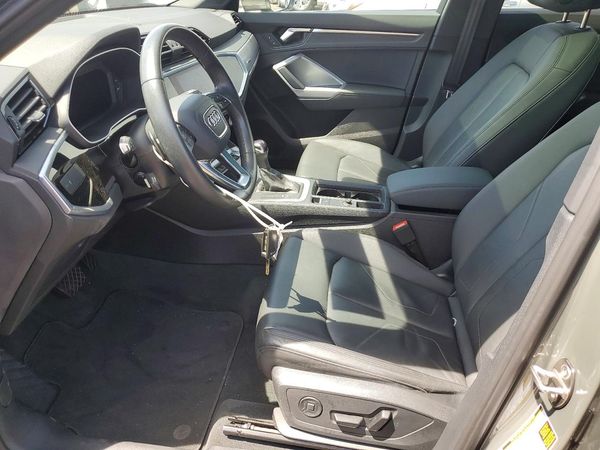 2022 AUDI Q3