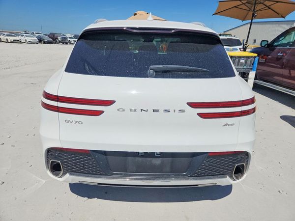 2023 GENESIS GV70