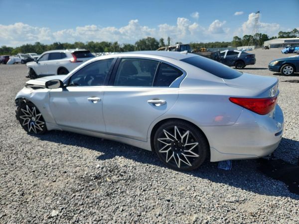 2015 INFINITI Q50