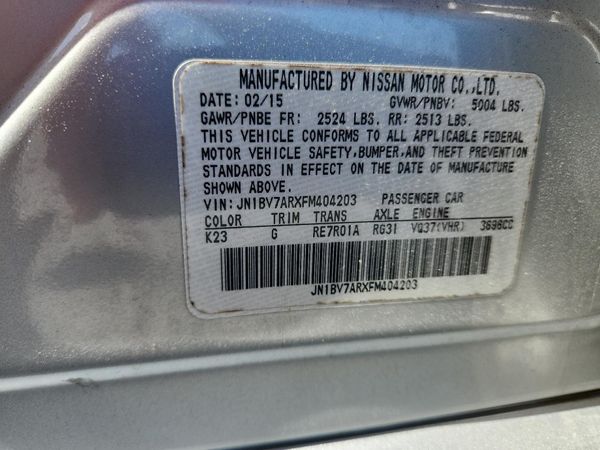 2015 INFINITI Q50