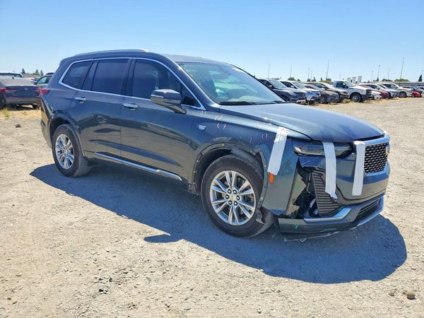 2021 CADILLAC XT6 Luxury