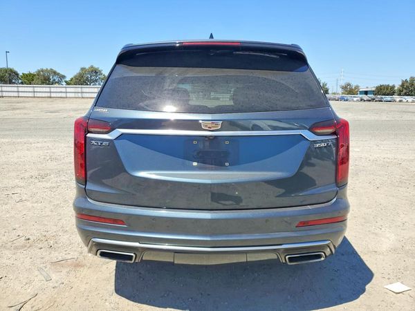 2021 CADILLAC XT6 Luxury