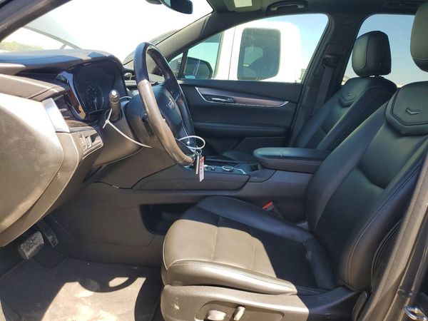 2021 CADILLAC XT6 Luxury