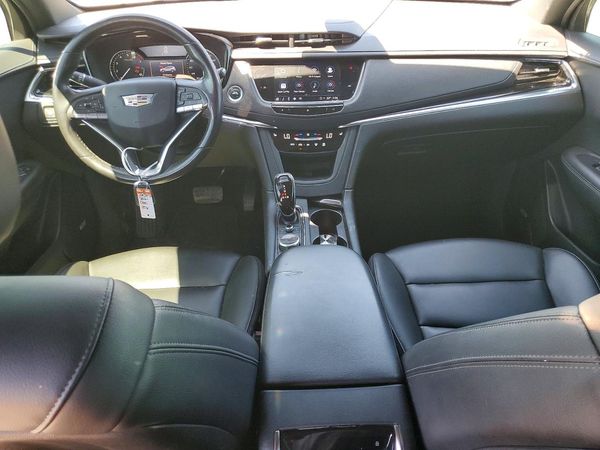 2021 CADILLAC XT6 Luxury