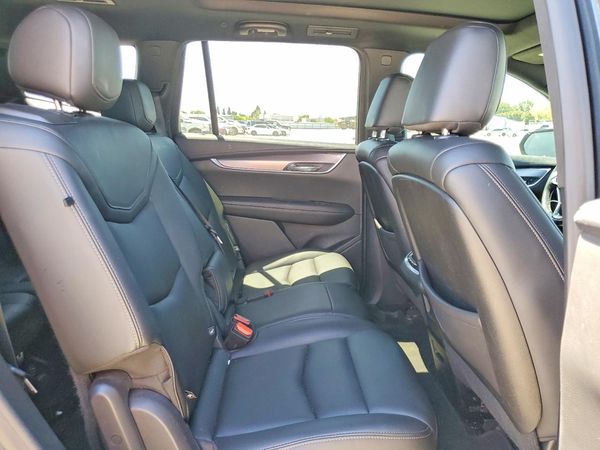 2021 CADILLAC XT6 Luxury