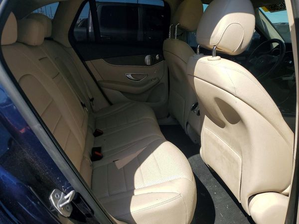 2019 MERCEDES-BENZ GLC