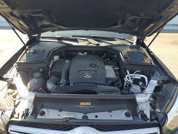 2019 MERCEDES-BENZ GLC