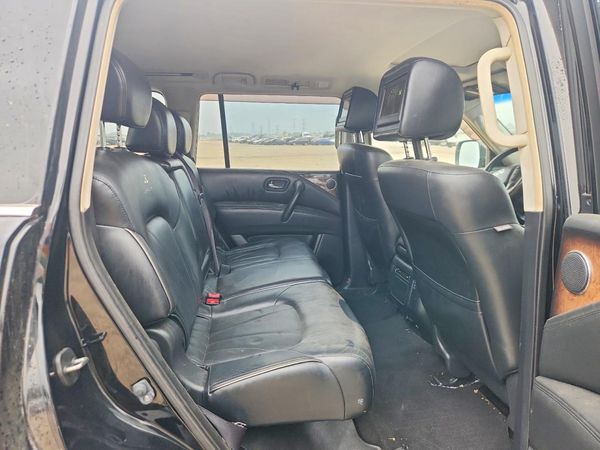 2015 INFINITI QX80