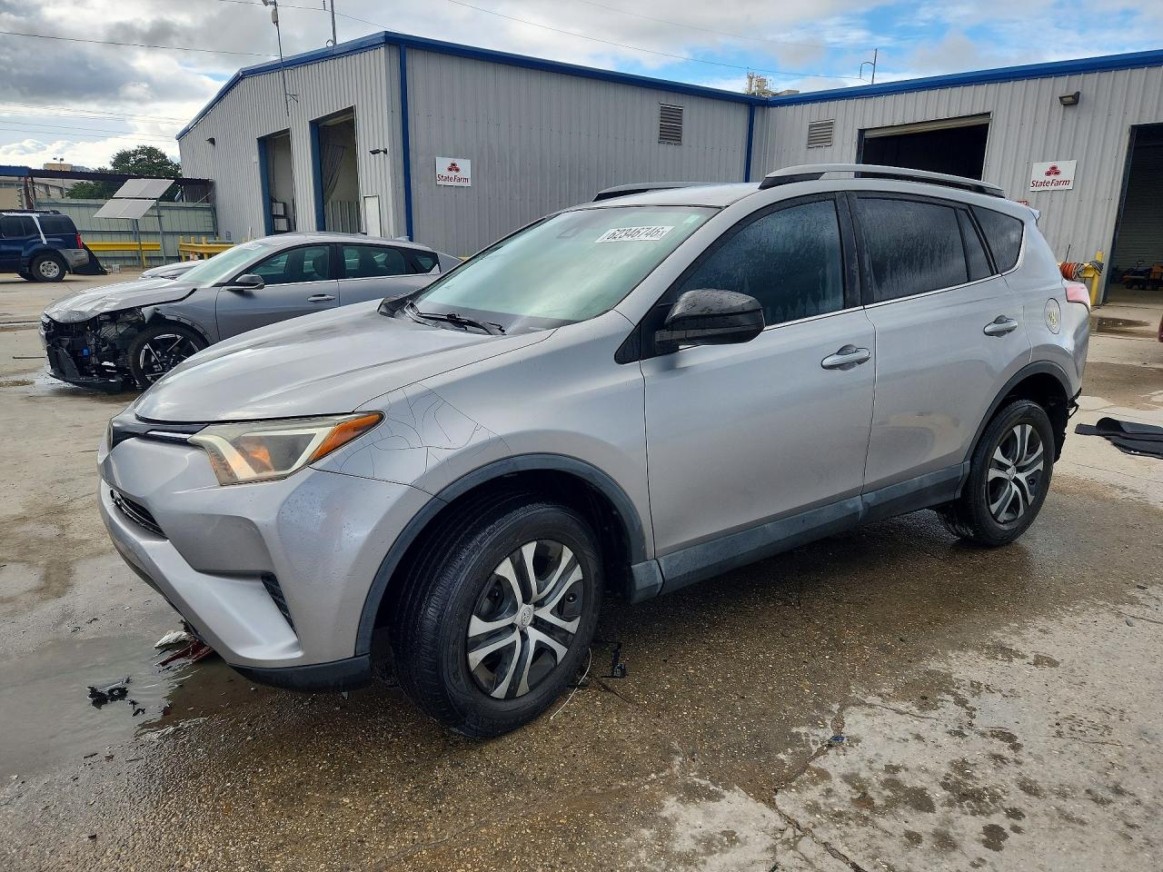 2017 TOYOTA RAV4 LE