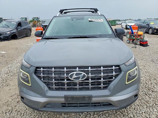2022 HYUNDAI VENUE SEL & Limited